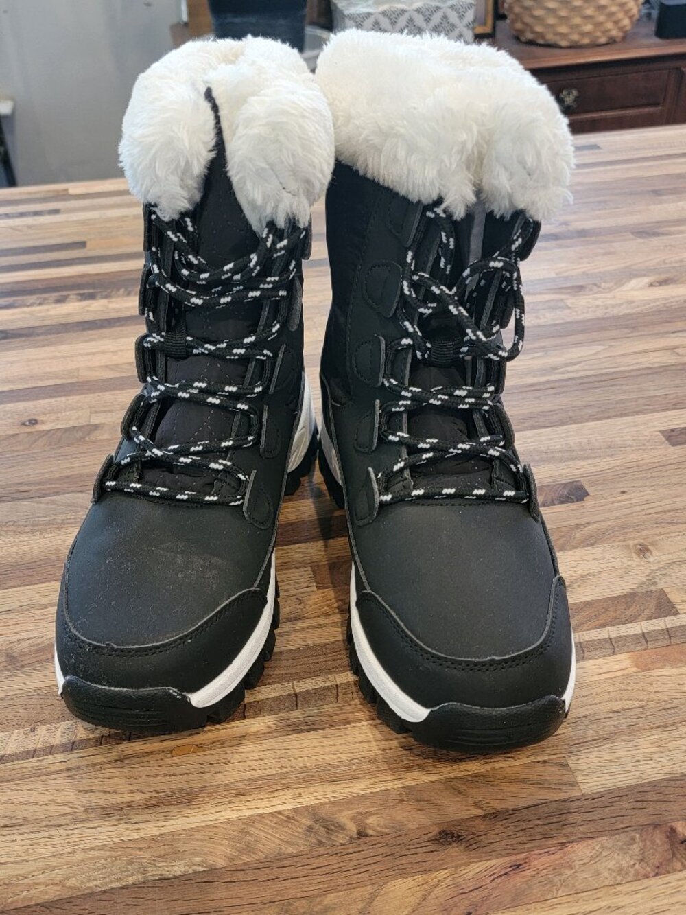 Coojoy Black Waterproof Winter Snow Boots with Faux Fur Lining Lace Up